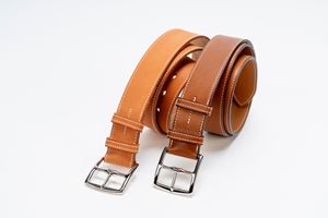 Lotto di due cinture Etrivi&egrave;re