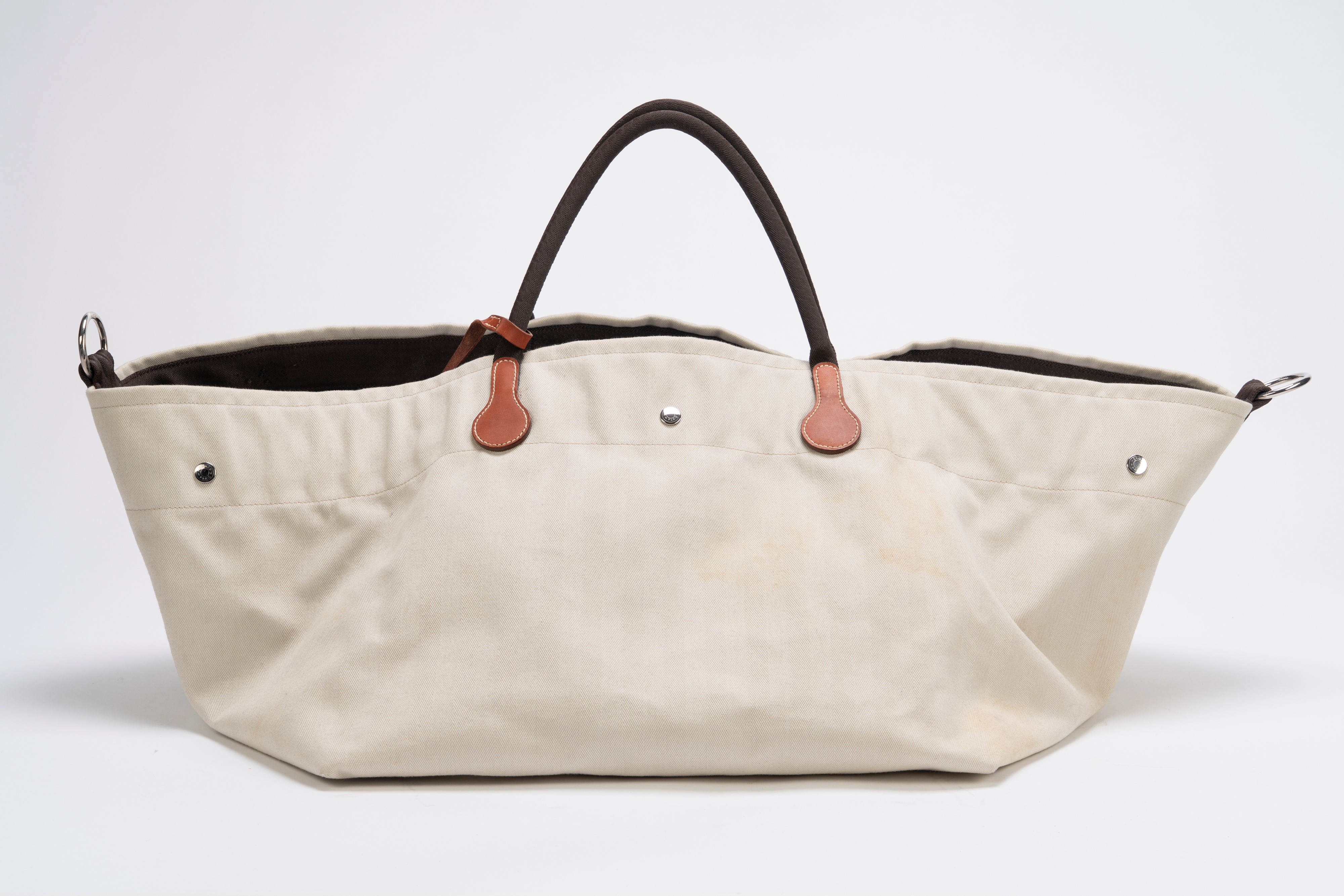 Hermès - Sellier Paris, Grande sacca in tela naturale con dettagli in palladio
