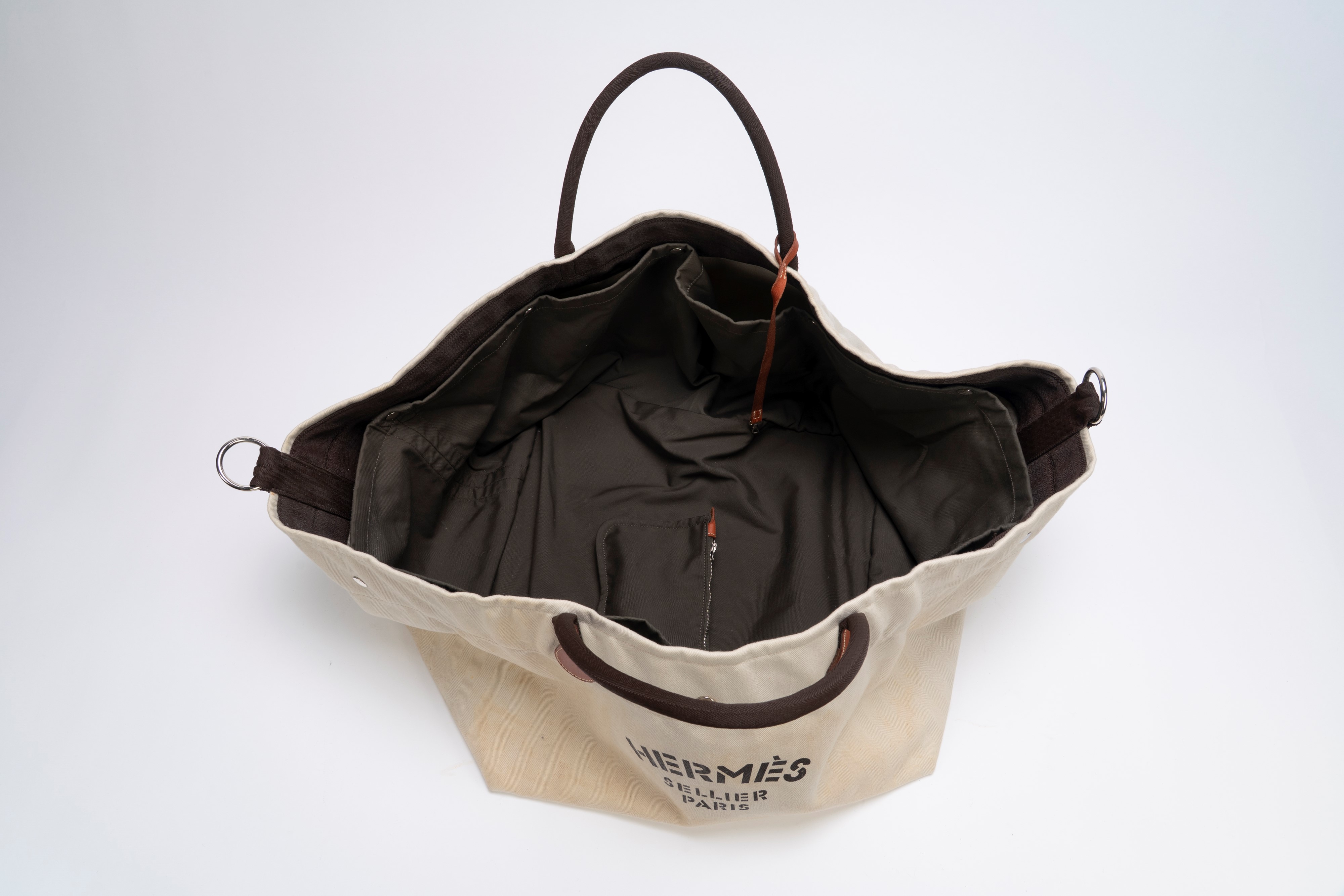 Hermès - Sellier Paris, Grande sacca in tela naturale con dettagli in palladio