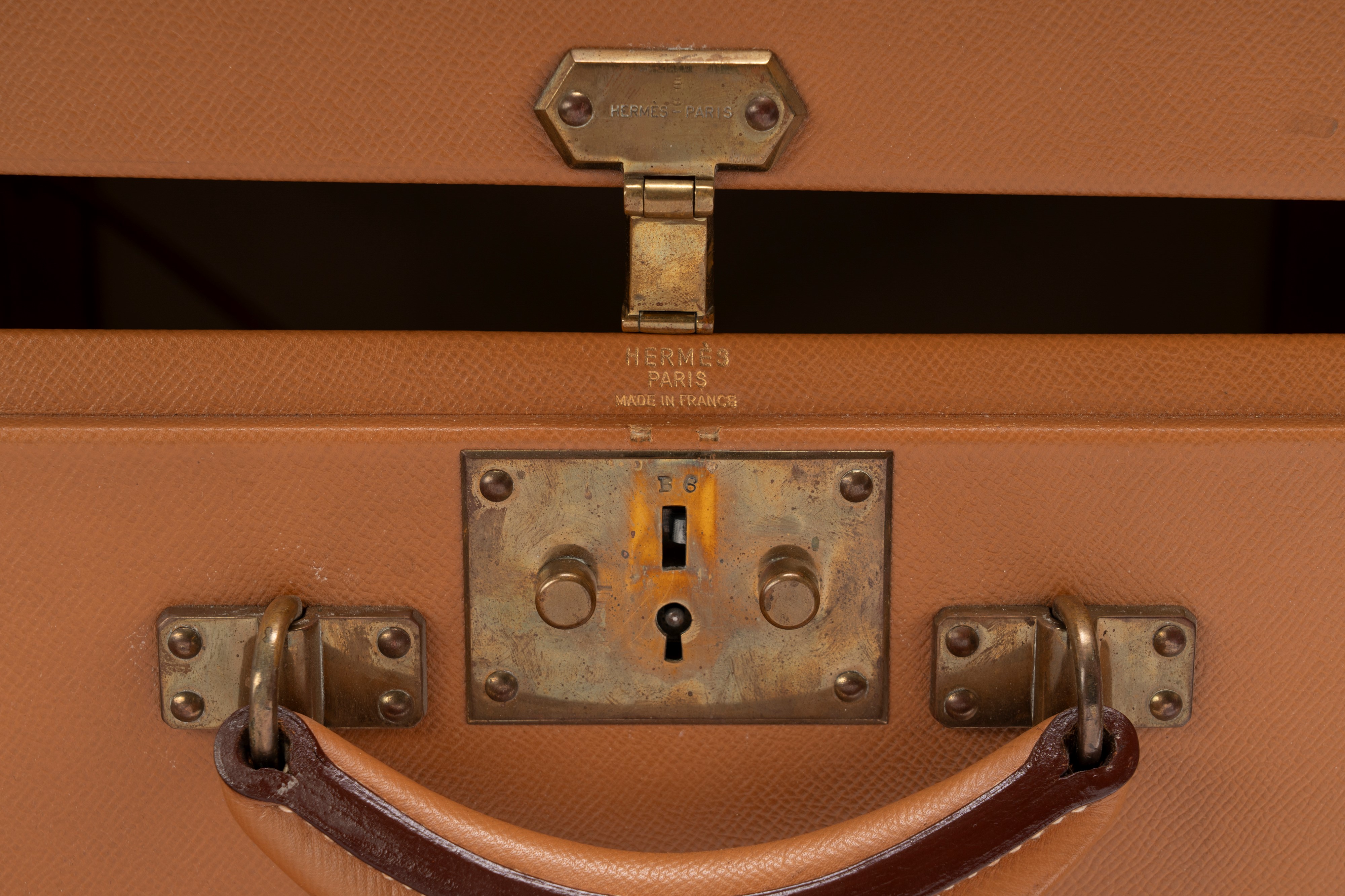 Hermès - Set di due valigie, pelle con dettagli in ottone