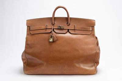 Borsa da viaggio, Haut à Courroies, pelle Courchevel color oro con dettagli in ottone