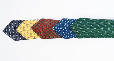 Lotto di cinque cravatte, twill di seta
