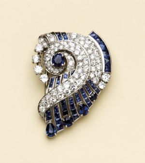 in oro bianco 18kt, zaffiri e diamanti 1930 circa