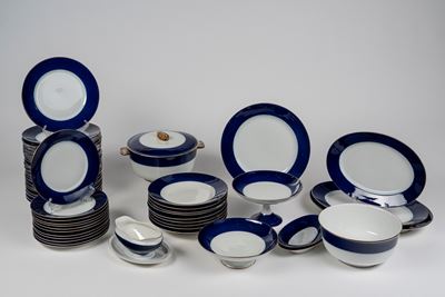 Servizio in Porcellana Bianco, Blu e Oro. Richard Ginori, Inizio Secolo XX.
