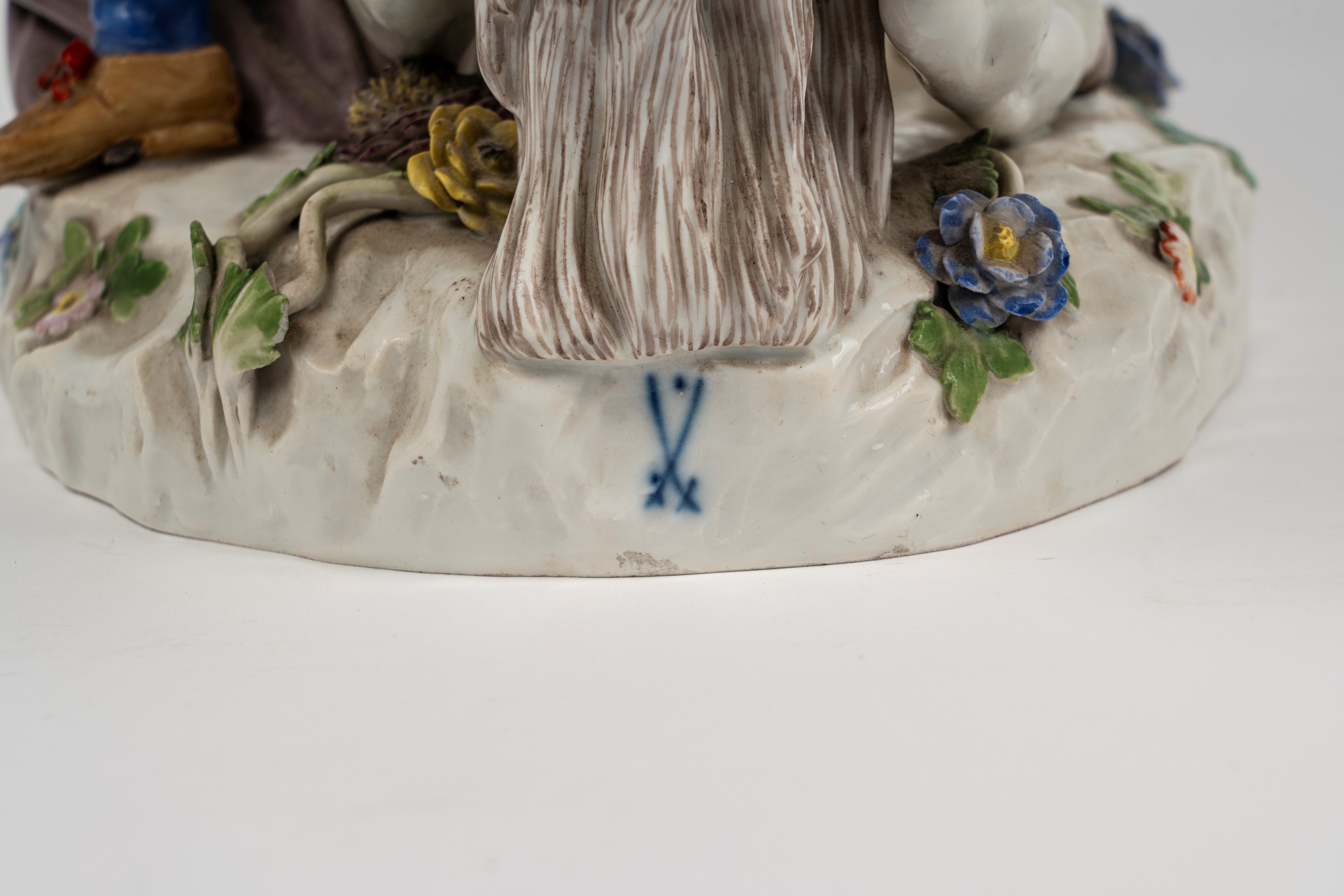 Moro con cavallo bianco, grande gruppo in porcellana policroma. Meissen, fine secolo XIX