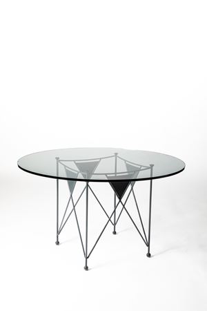 Tavolo modello 'Midway 3'