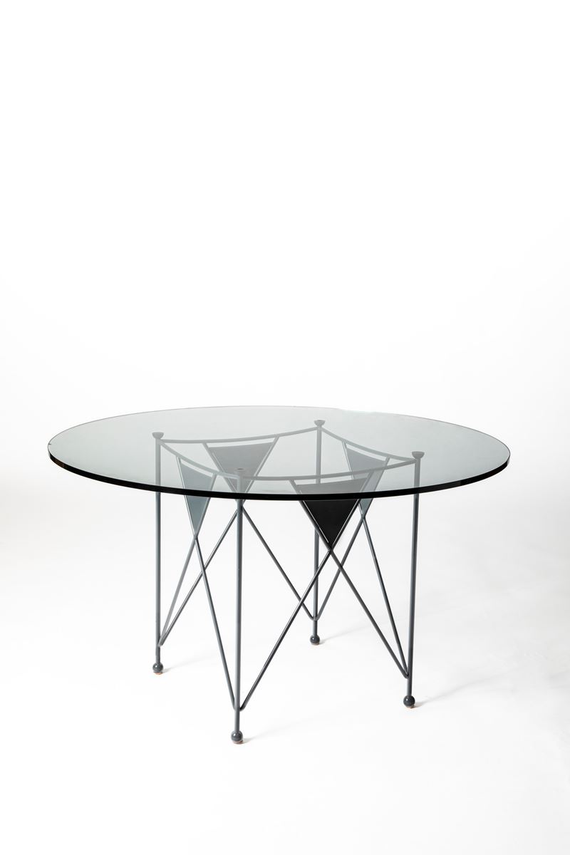 Tavolo modello 'Midway 3'