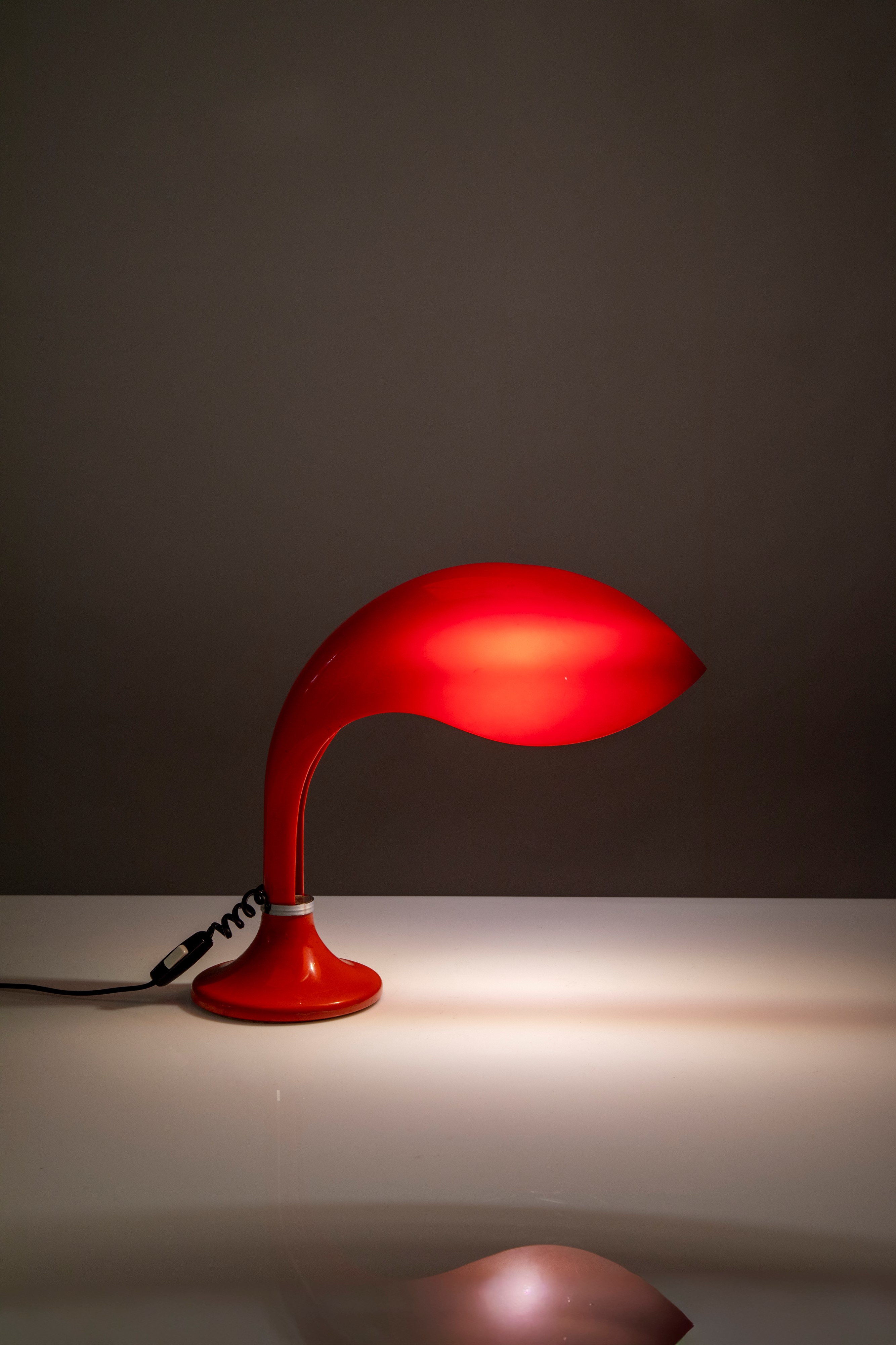 Lampada da tavolo modello 'Rhea'