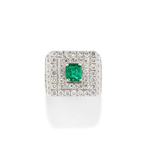 Emerald ring