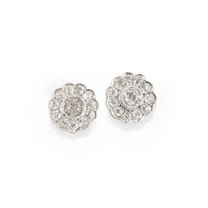 Flower earrings