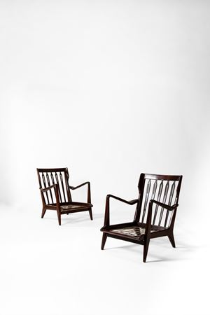 Pair of armchairs model no. 516