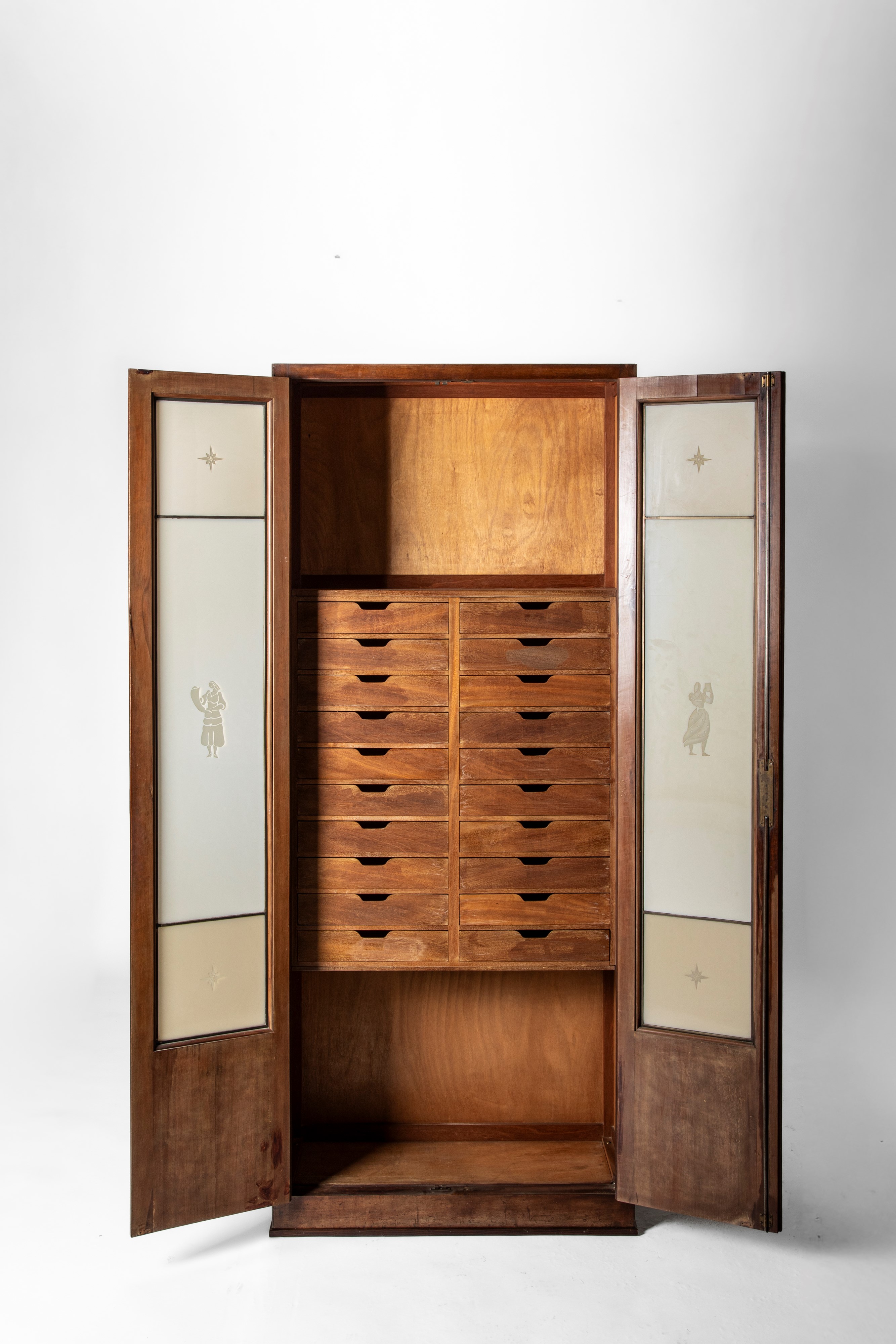 Manifattura Italiana - Mobile da archivio con schedario, legno e vetro colorato, 1920 circa