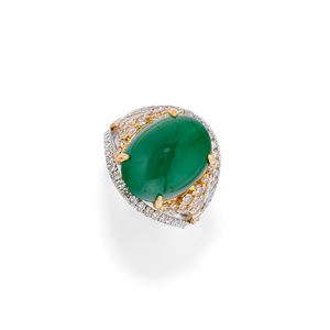 Anello con smeraldo e diamanti
