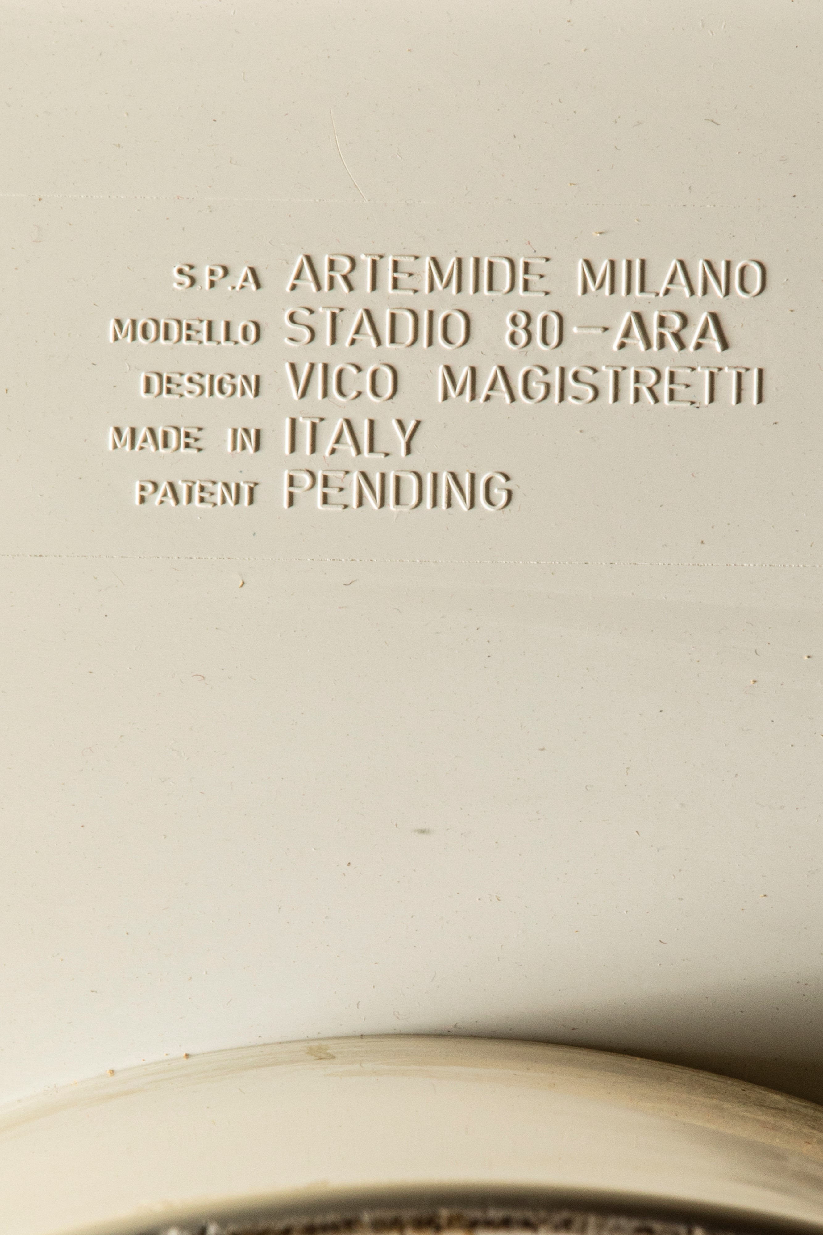 Tavolo basso modello 'Stadio 80-ARA'