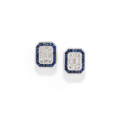 Orecchini, struttura in oro bianco 18k con zaffiri e diamanti