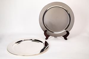 Coppia di grandi piatti da portata