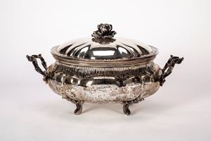 Grande zuppiera con coperchio