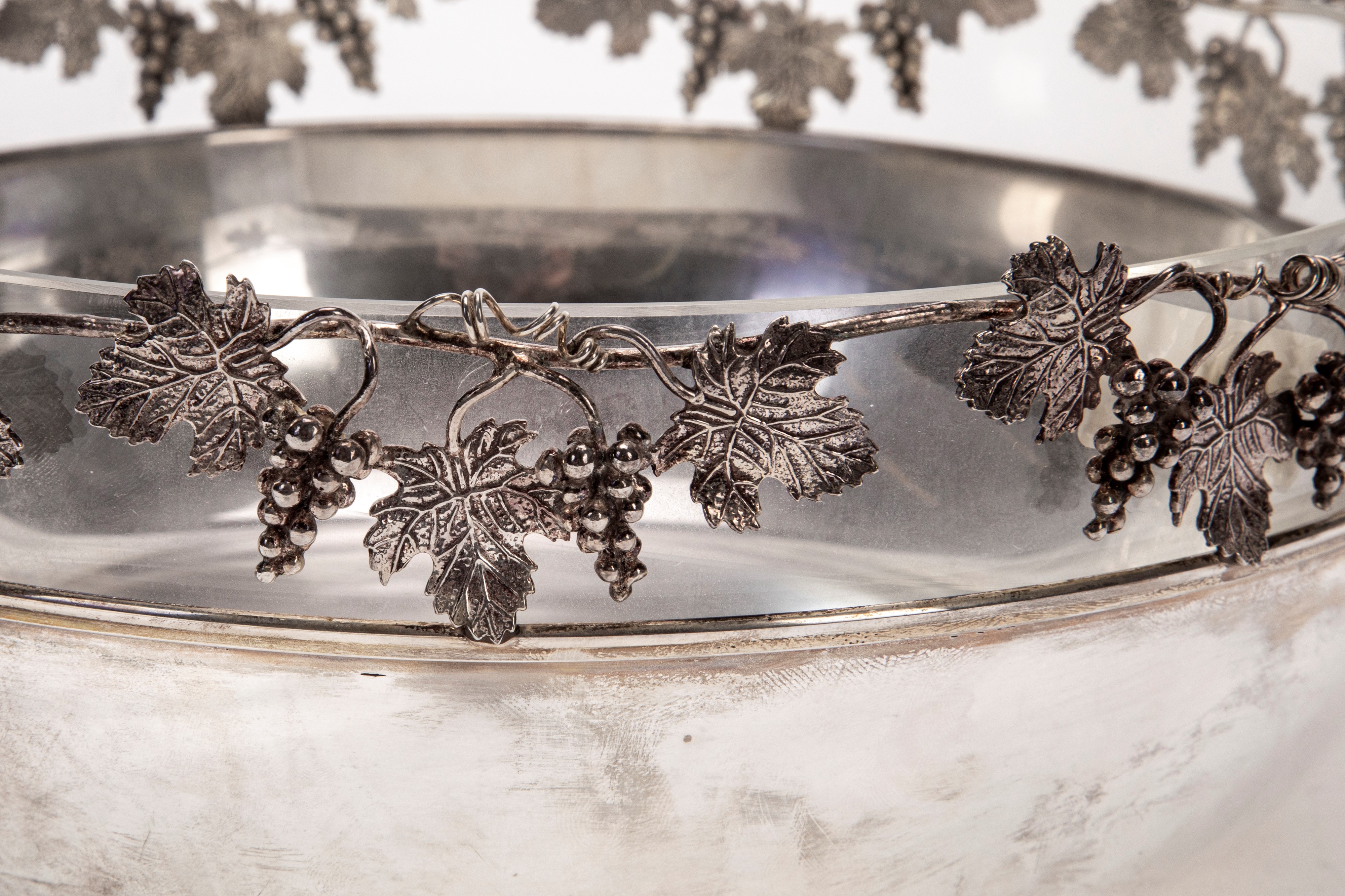 Grande ciotola con mestolo