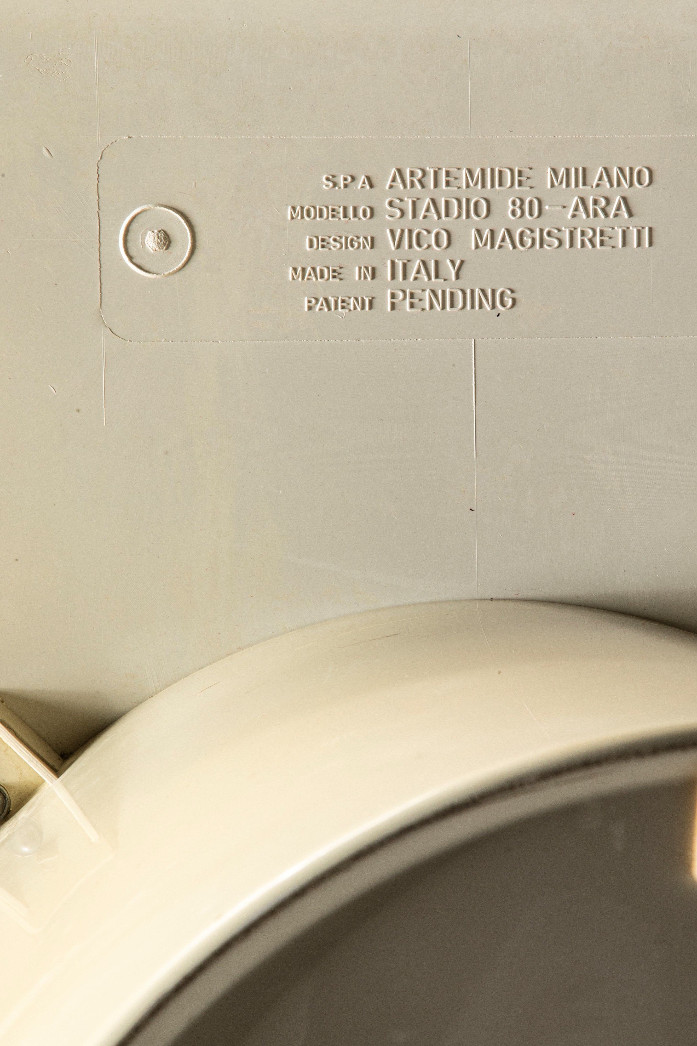 Tavolo basso modello 'Stadio 80-ARA'