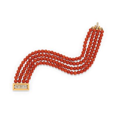 Bracciale con corallo, oro giallo 18k
