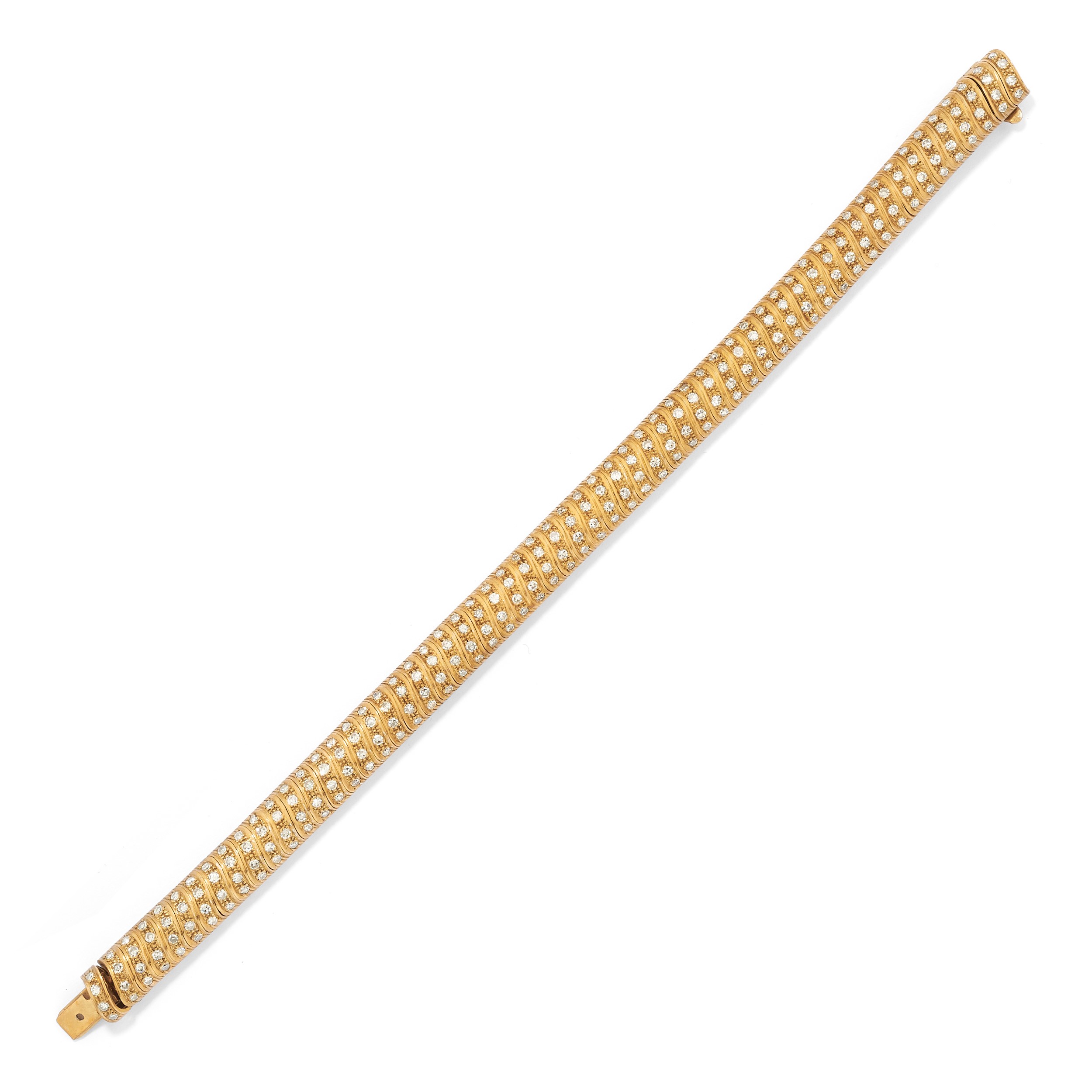 Parure con diamanti, in oro giallo 18k (collana, bracciale, anello e orecchini a clip)