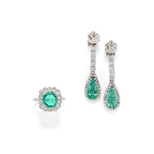 Anello e orecchini con smeraldi