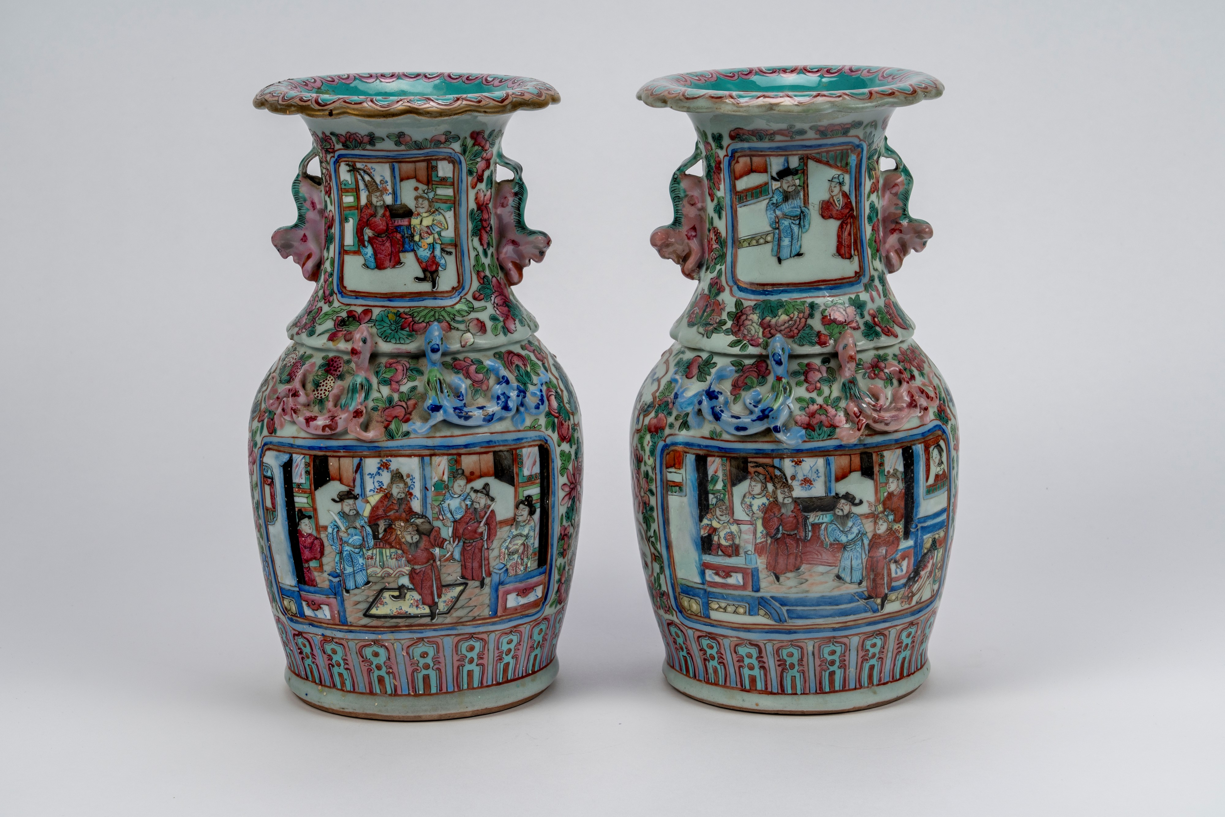 Coppia di vasi famiglia rosa in stile Canton, Cina, 1820-1850