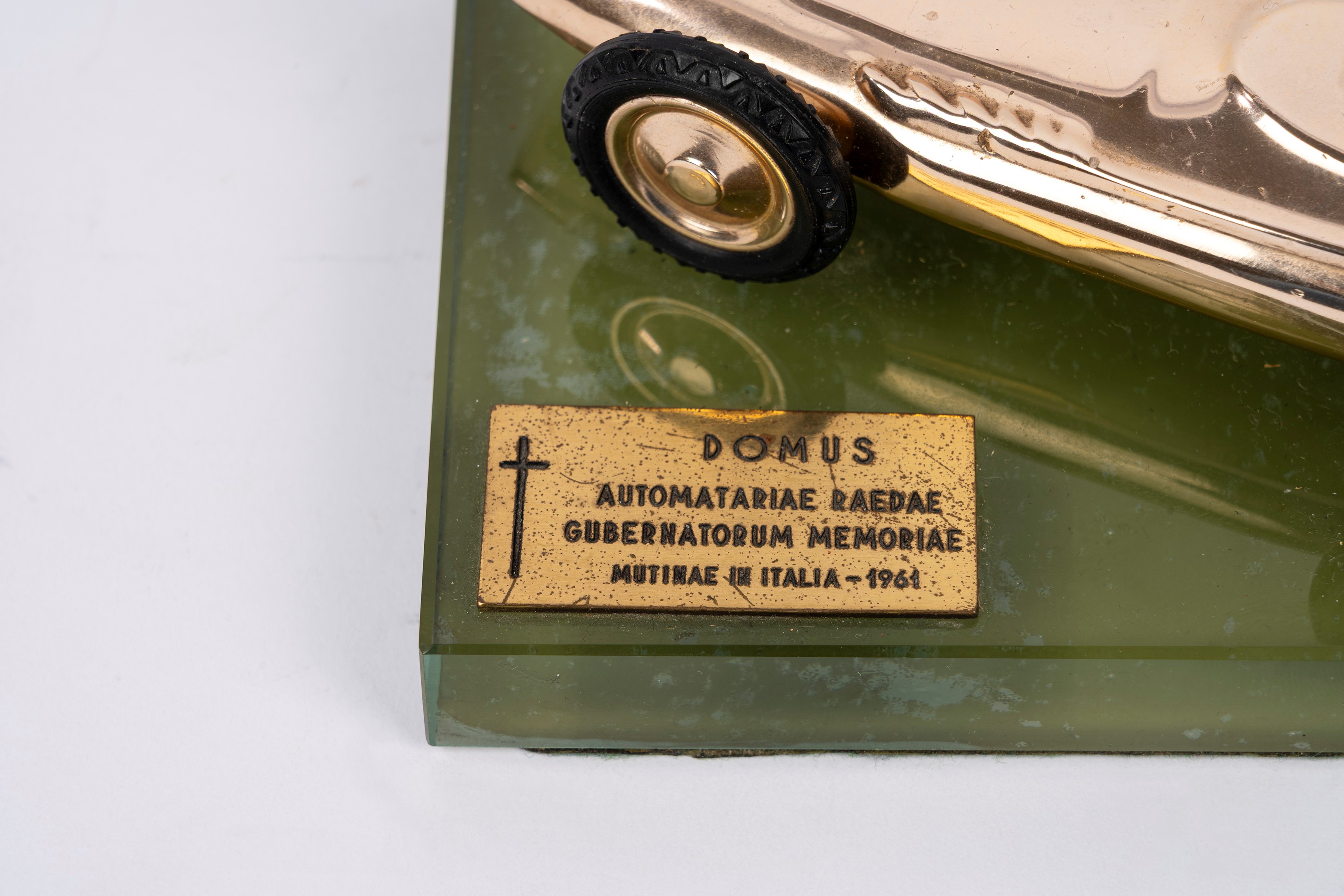 Giorgio Scarlatti - Gadget/trofeo automobilistico del Memoriale DOMUS (1961)