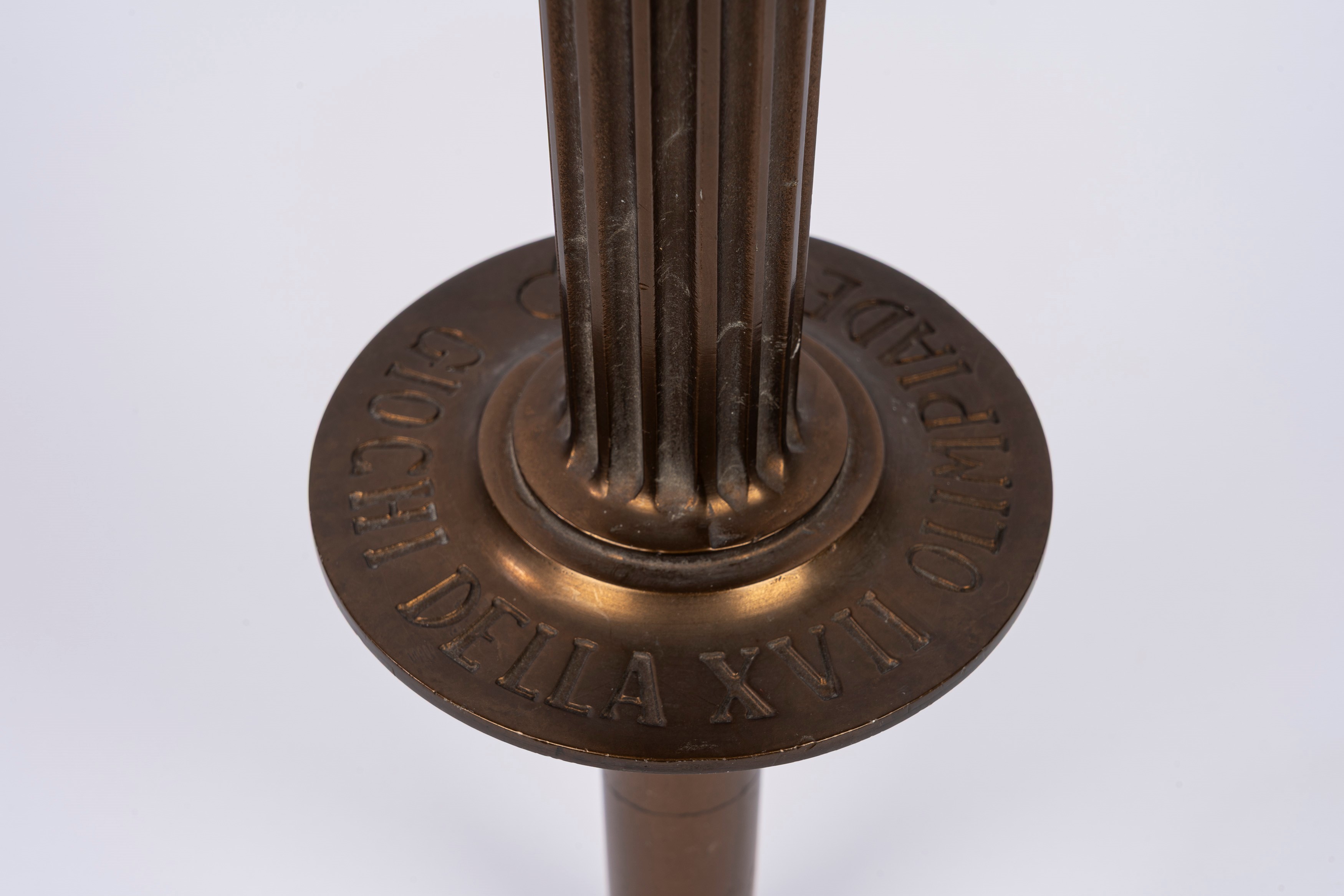 Torcia commemorativa, bronzo, XVII Olimpiade di Roma 1960