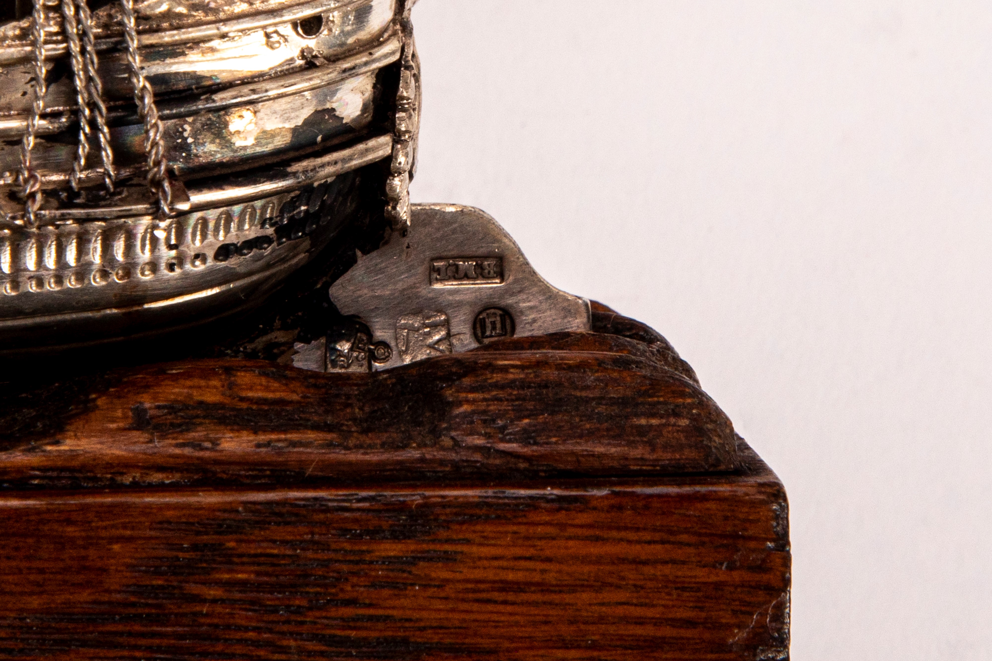 Modellino di galeone