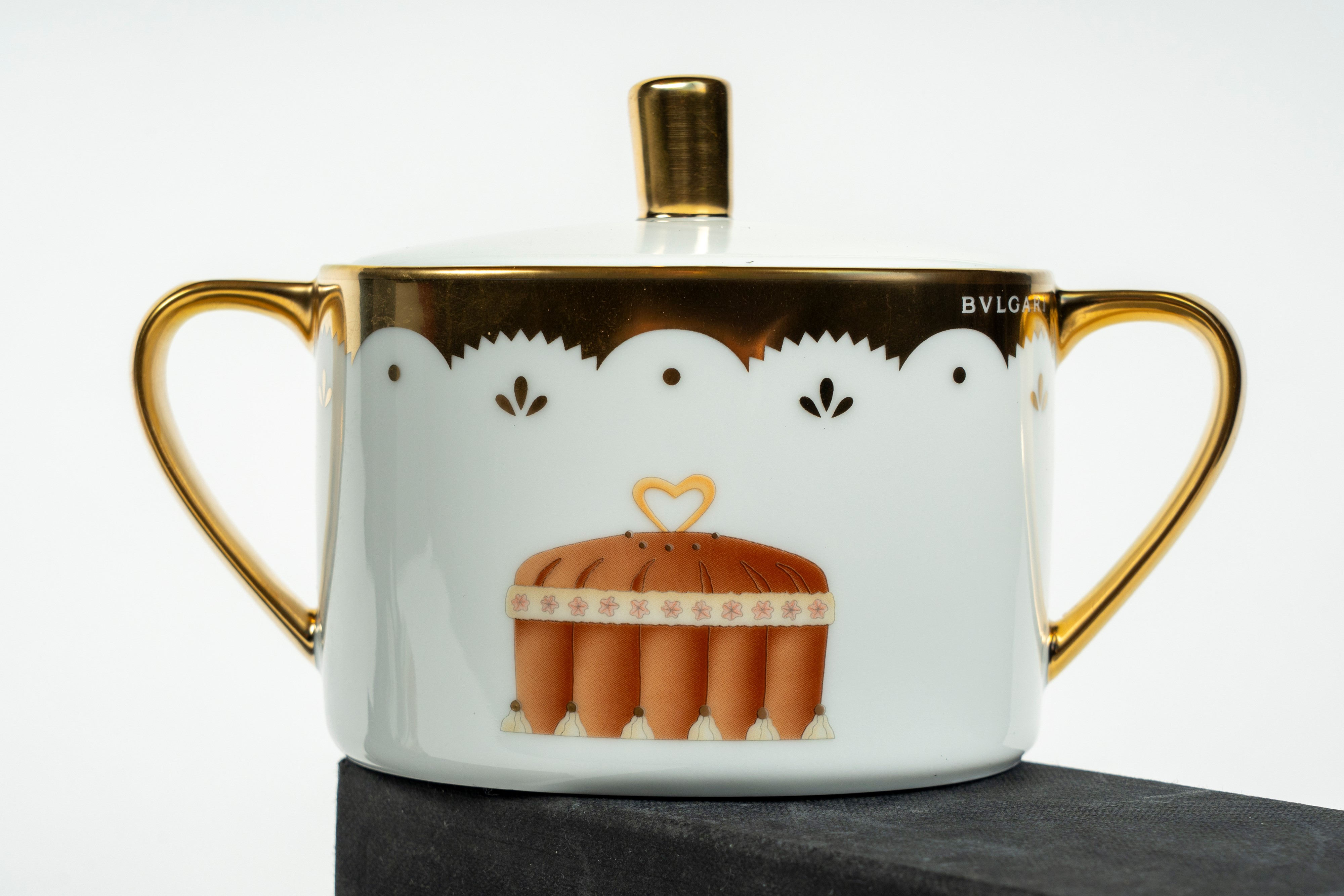 Rosenthal per Bulgari "dolci Decò" Due Tazzine con Piattino e una Zuccheriera Biansata con Coperc...