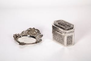 Scatola porta t&egrave; e vassoietto