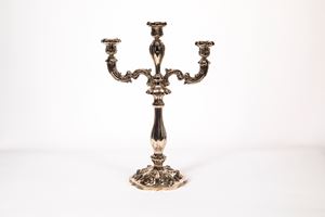 Candelabro a tre fiamme