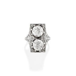 Anello con diamanti 