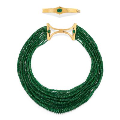 Collana multifili in oro giallo 18k con smeraldi