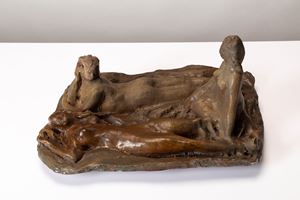 Scultura raffigurante nudi femminili