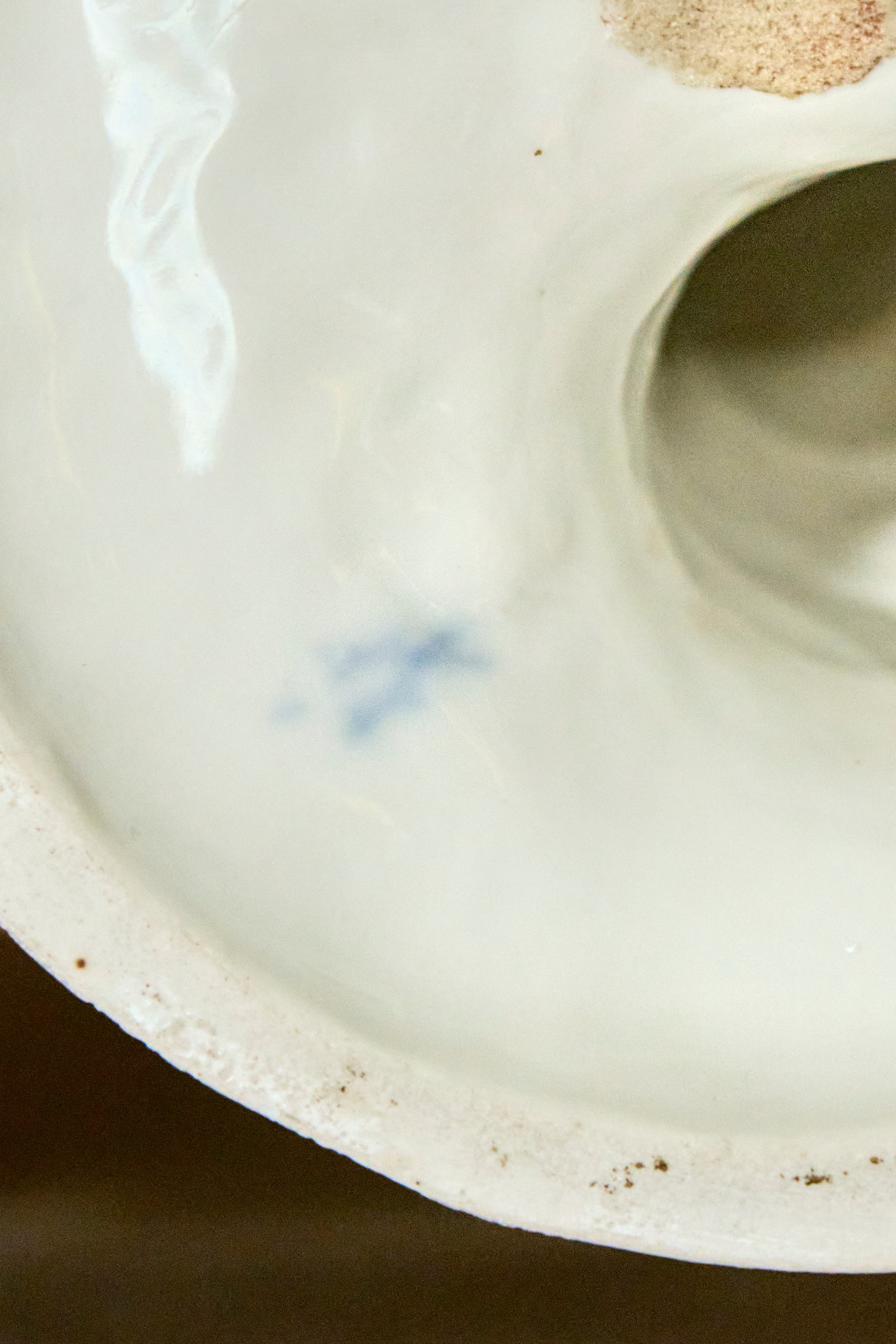 Due gruppi in porcellana raffiguranti l' allegoria dell’Inverno e dell’Estate. Meissen, fine seco...