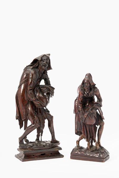 Due Pitocchi in Legno Intagliato e Laccato. Venezia, Secolo XVIII