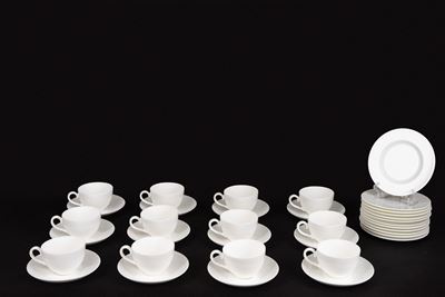 Villeroy & Boch, Servizio da tè in porcellana bianca composto da 12 tazze con piattino e 12 piatt...