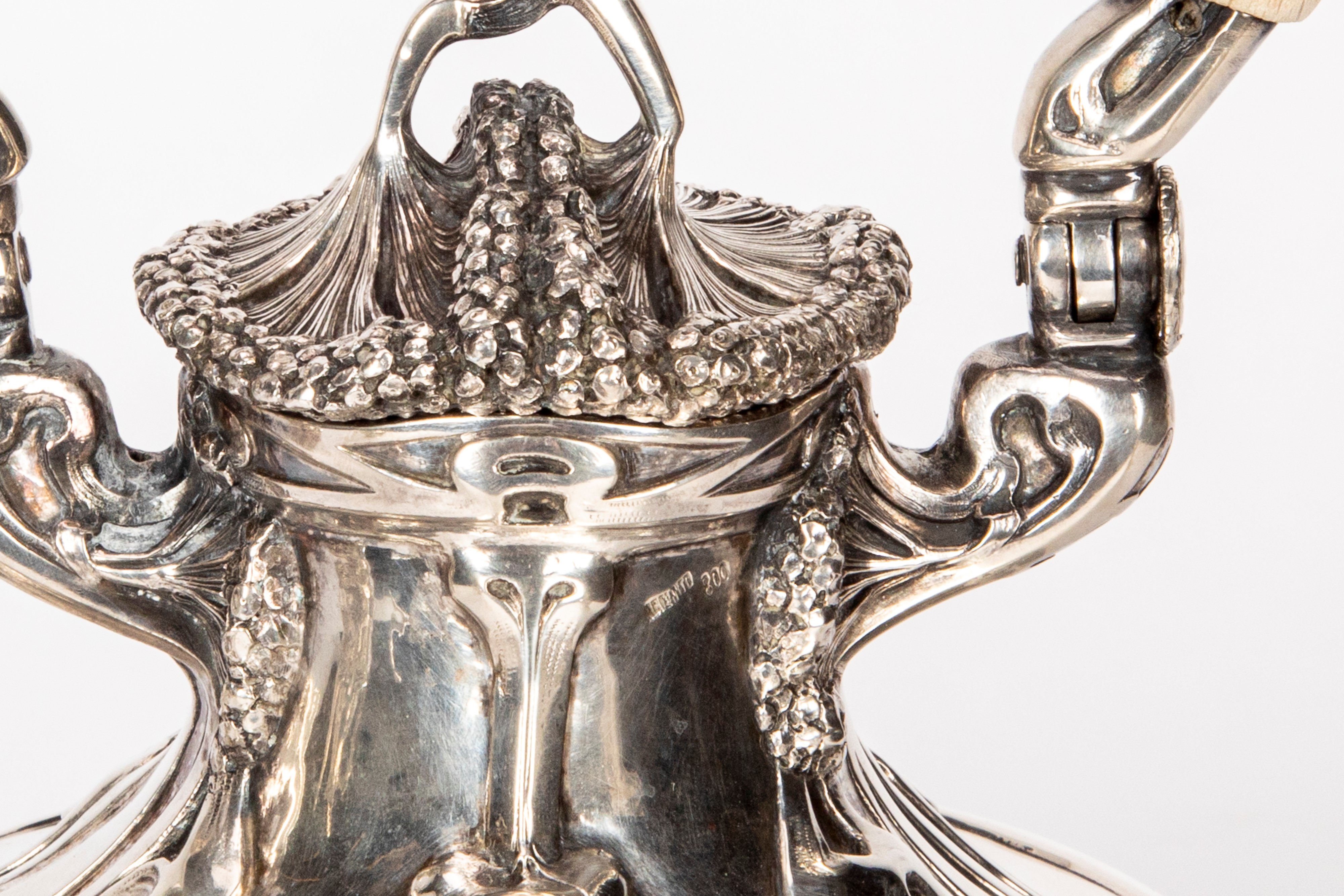 Servizio da tè e caffè Liberty, in argento, Italia, 1920 circa