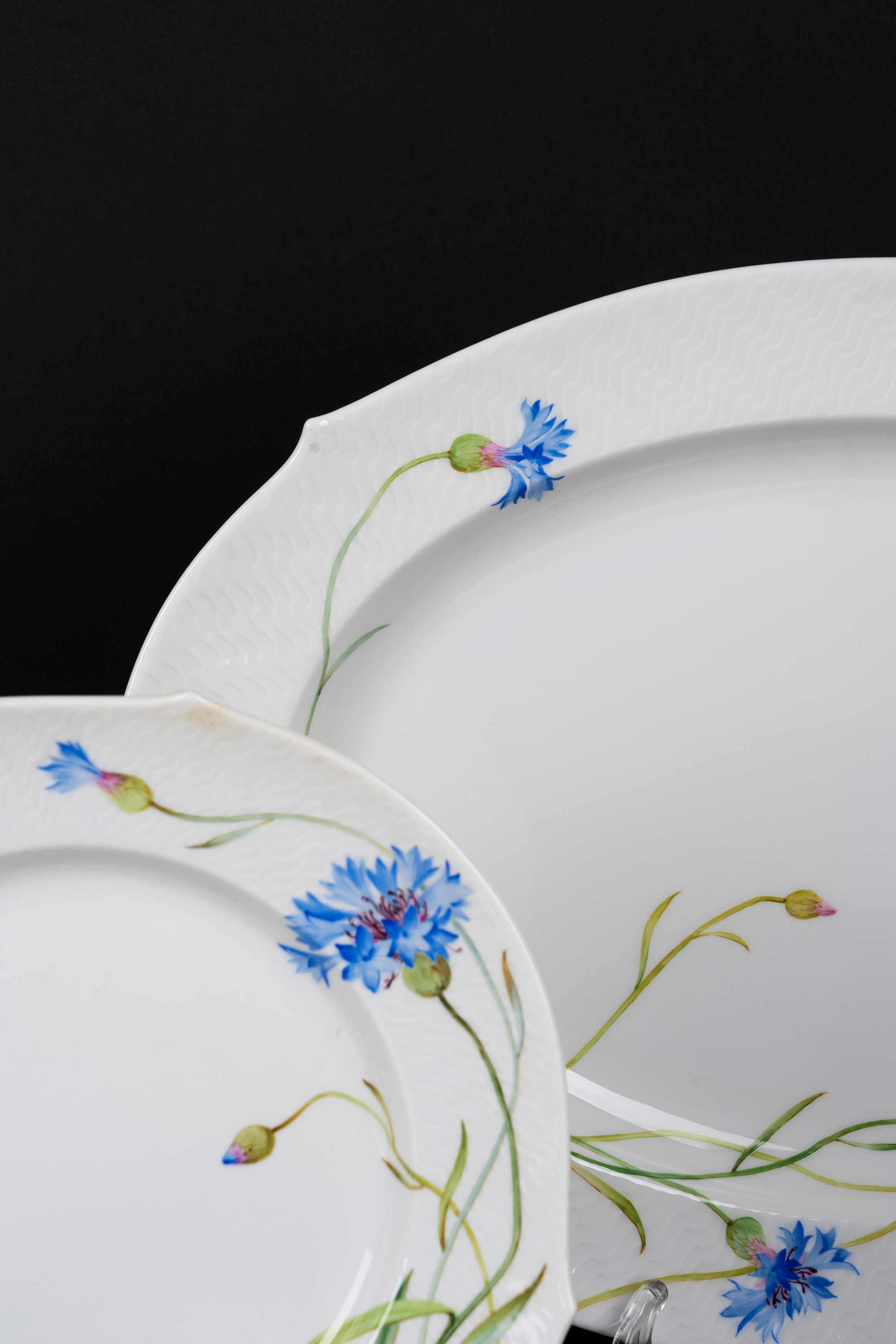 Meissen, Servizio da dodici Wellenspiel Blu Cornflower in porcellana