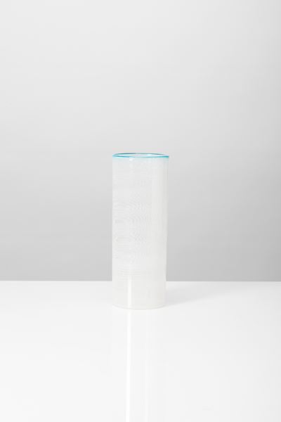 Barovier e Toso, Vaso cilindrico a mezza filigrana in vetro soffiato