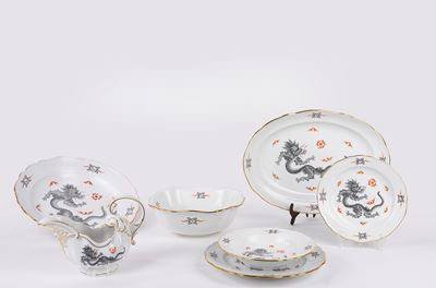 Importante Servizio da Dodici in Porcellana "ming Black Dragon", Meissen