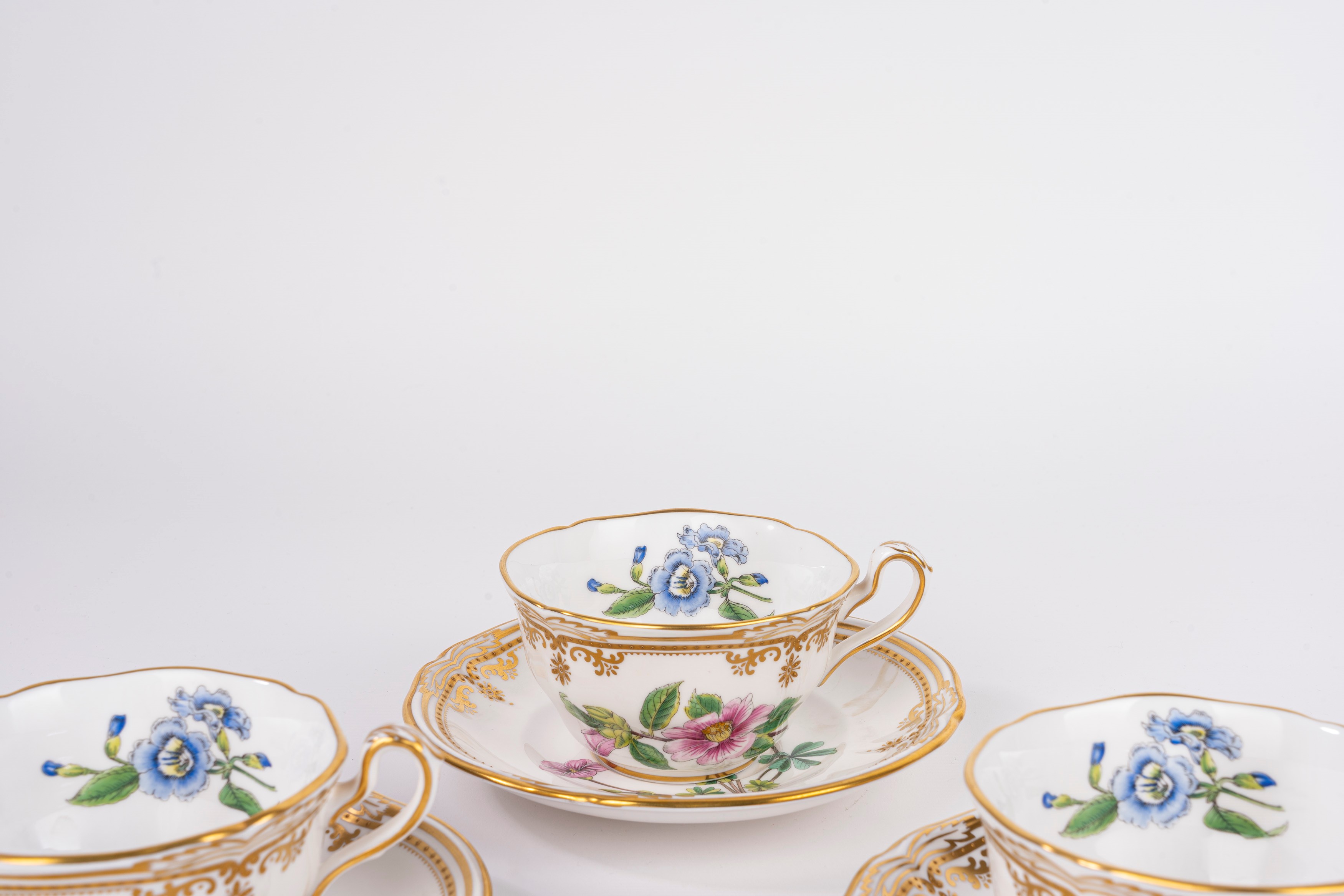 Servizio da Te in Porcellana "stafford Flowers" Decorata in Policromia. Spode, Inghilterra