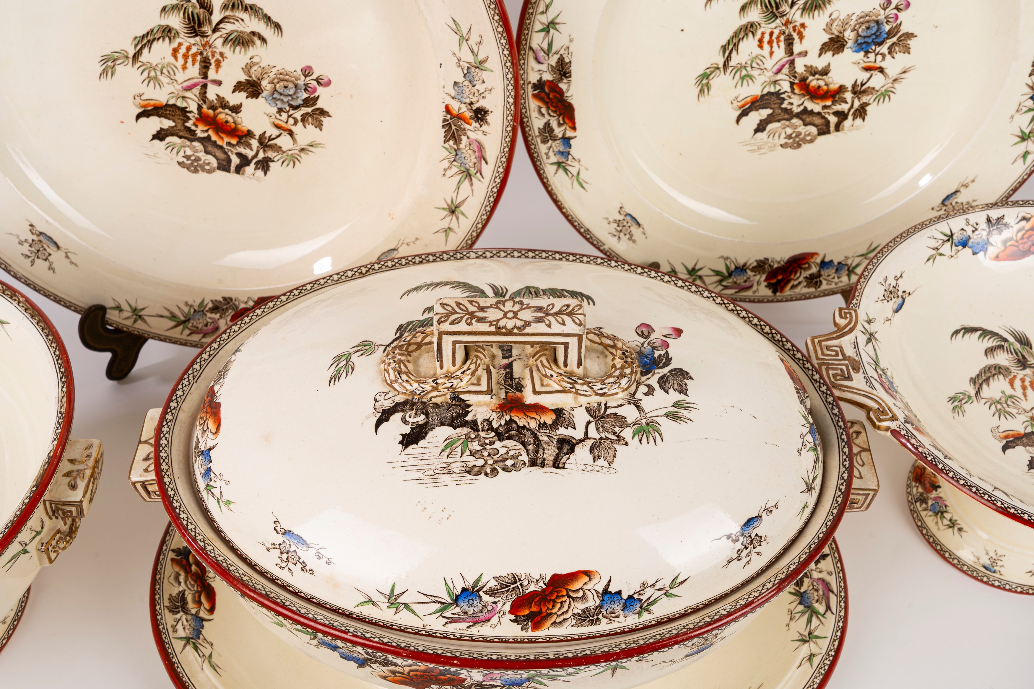 Wedgwood, Servizio 'Wellesley Palm', fine XIX - inizio XX secolo, 85 pezzi