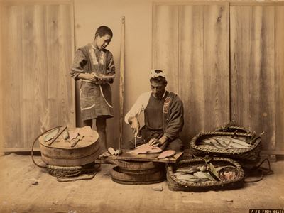 Autore non identificato, Fish seller, stampa all’albumina colorata a mano (anni 1880)