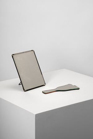 Pair of toilette mirrors