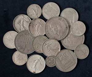 Lotto di 17 monete in argento (XIX e XX sec.).