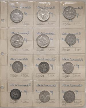 Raccoglitore contenente raccolta di monete del Regno d'Italia.