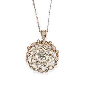 Collana con diamanti
